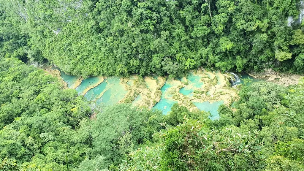 Kalkpools - Semuc Champey